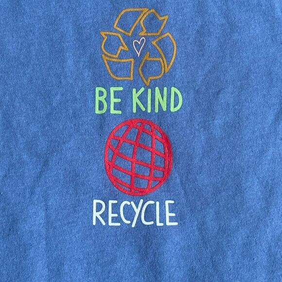 NWT Urban Outfitters Re.Purpose Be Kind Recycle T-Shirt Sz S Blue Comfy Soft Tee - Picture 6 of 12